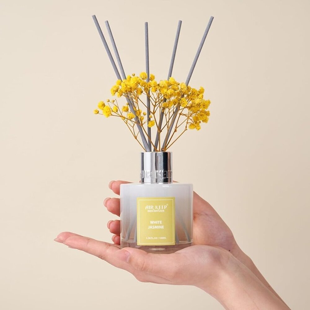 NEW White Jasmine Oil Diffusers with 8 Reed Sticks, Home Fragrance Reed Diffuser